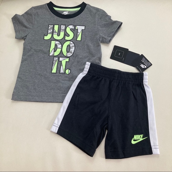 Nike neon grey cute shorts set 2123 - Picture 5 of 5